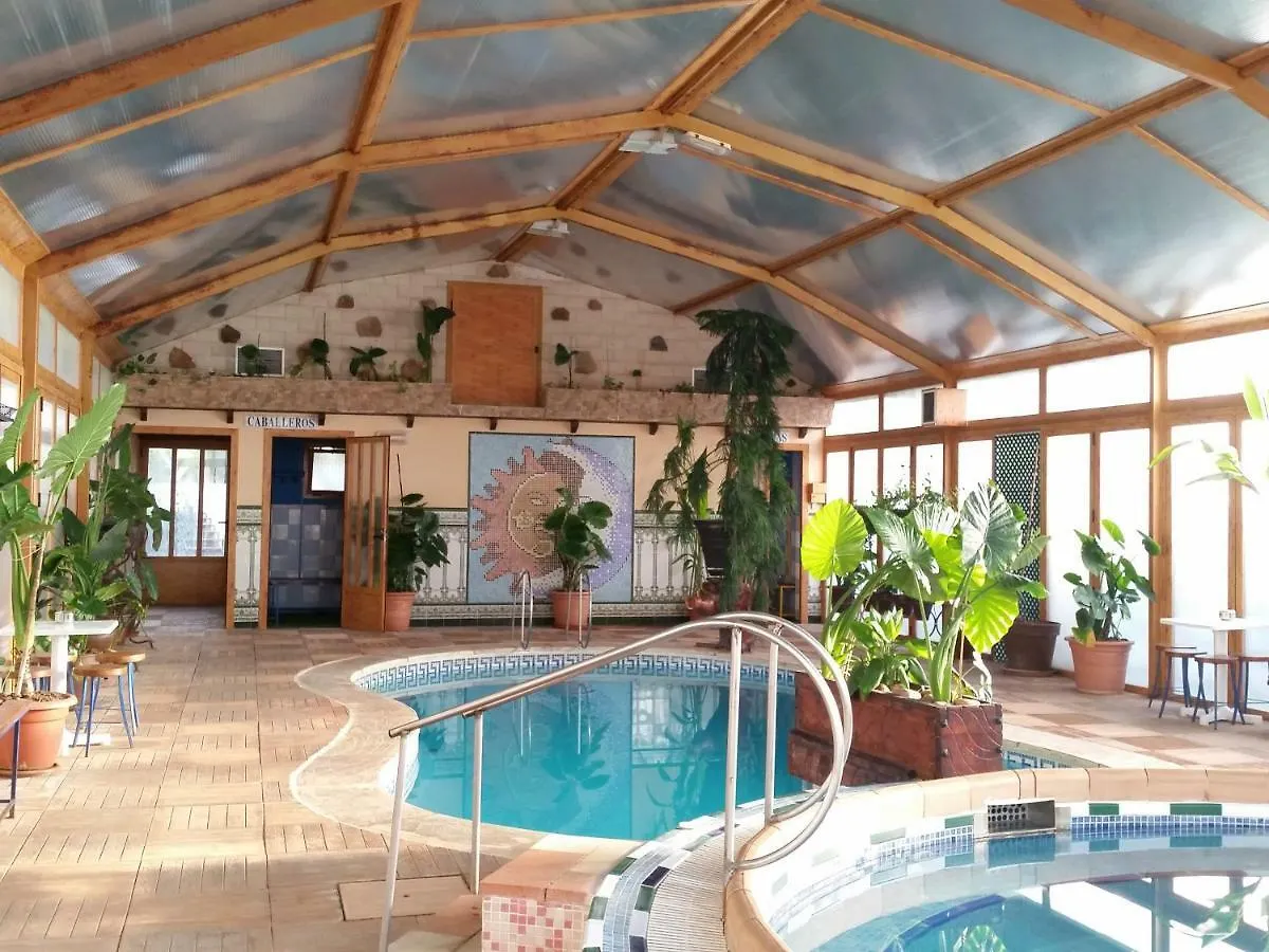 Casa Rural El Serbal. Piscina Y Jacuzzi Climatizado Todo El Ano Hotel Benatae 0*,