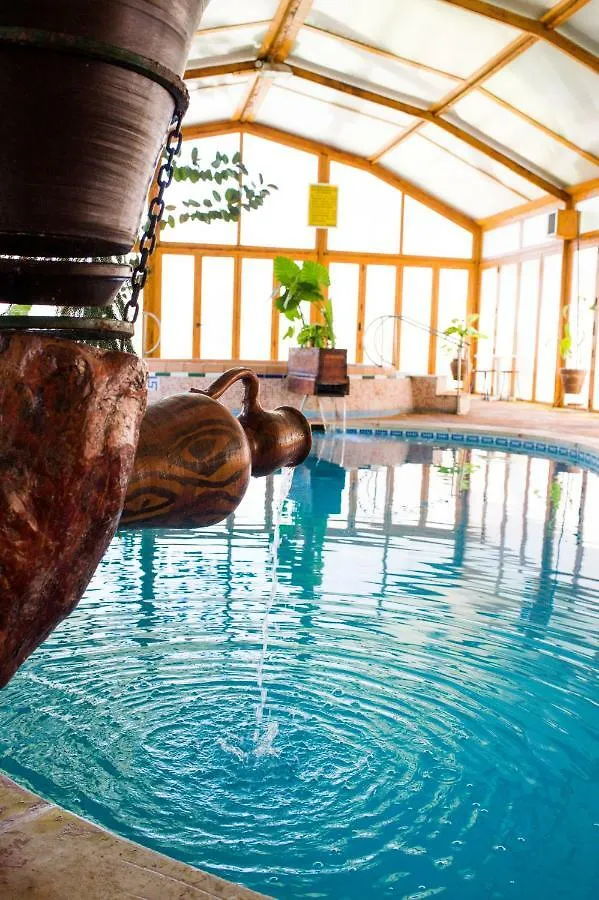 Casa Rural El Serbal. Piscina Y Jacuzzi Climatizado Todo El Ano Hotel Benatae Holiday home