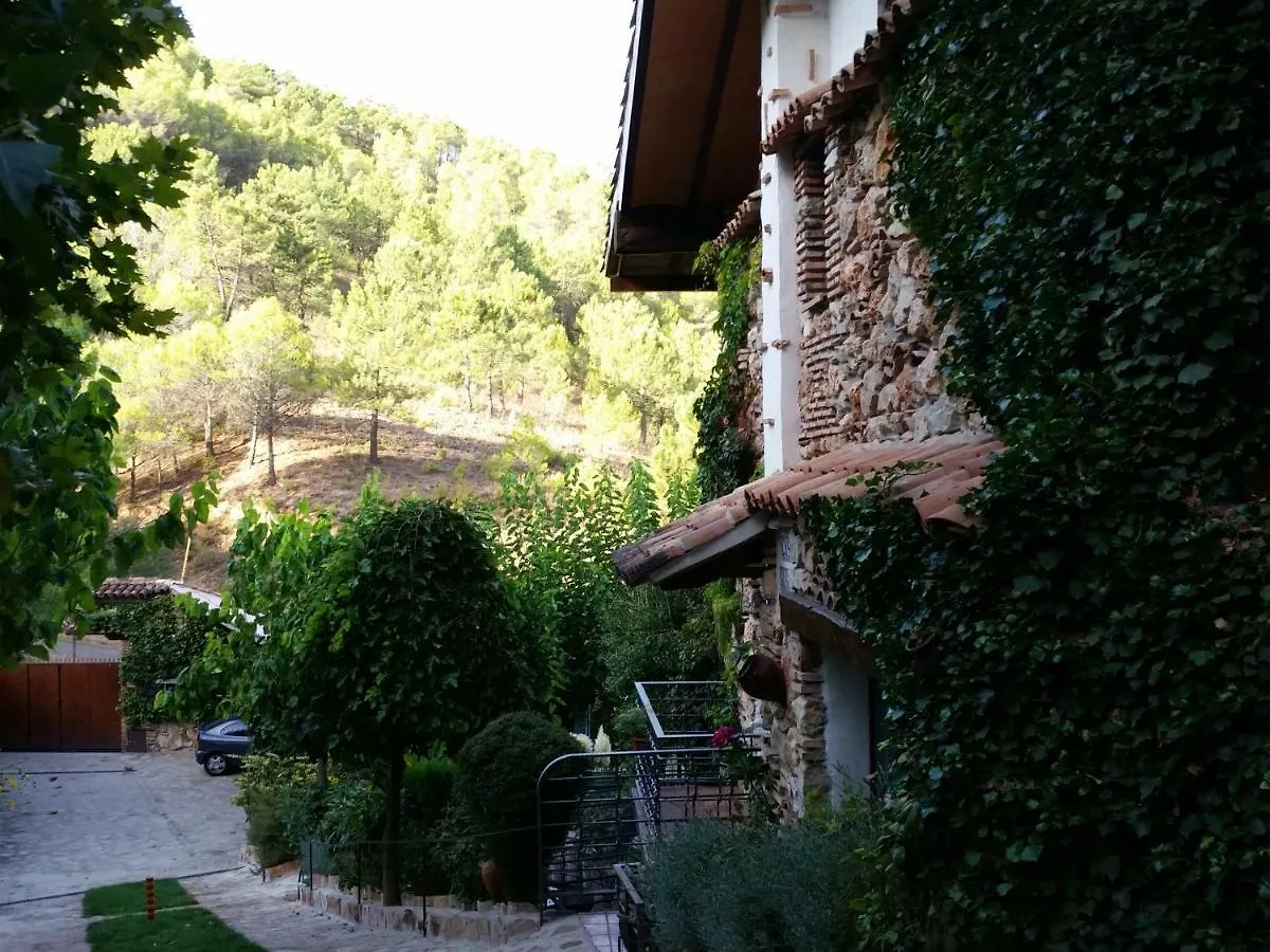 Casa Rural El Serbal. Piscina Y Jacuzzi Climatizado Todo El Ano Hotel Benatae