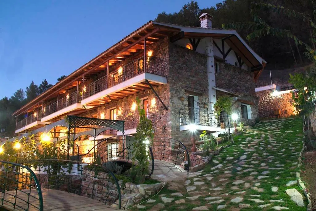 Casa Rural El Serbal. Piscina Y Jacuzzi Climatizado Todo El Ano Hotel Benatae Holiday home