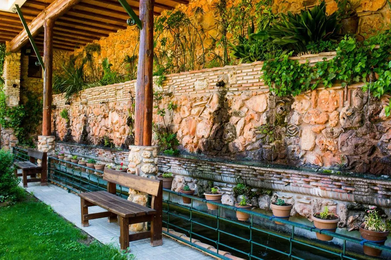Casa Rural El Serbal. Piscina Y Jacuzzi Climatizado Todo El Ano Hotel Benatae